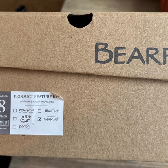 Women’s BearPaw Eva short Brown Boots - Picture 6 of 7